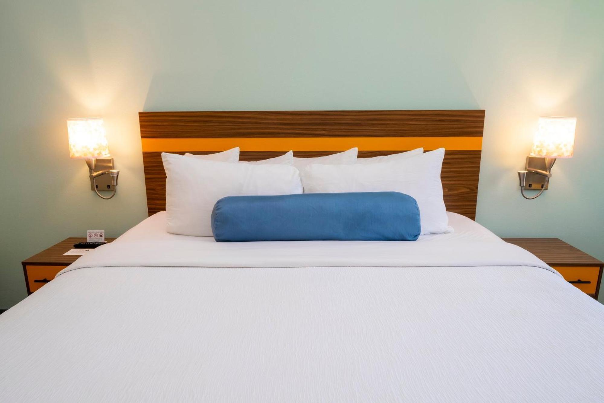 Spot X Hotel Orlando Intl Dr By The Red Collection Лейк Буена Віста Екстер'єр фото